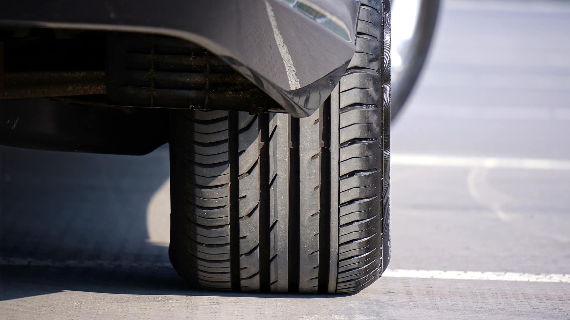 5 Signs You Need a Tire Alignment