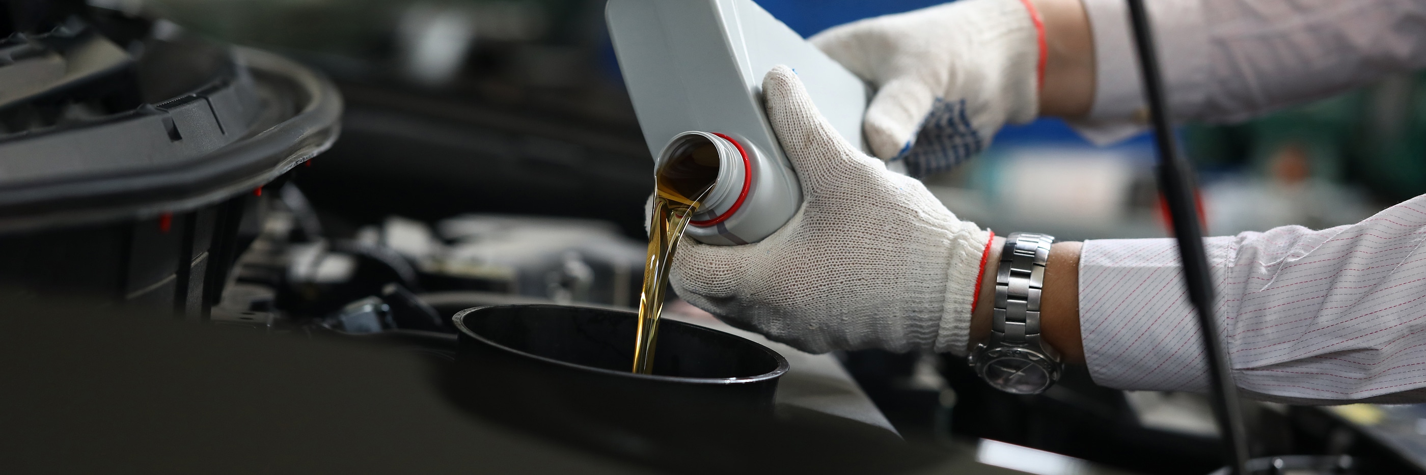 Car Maintenance 101 A Basic Guide to Oil Changes Indianapolis